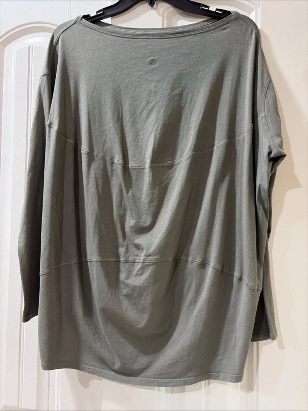 lululemon athletica Oversized Long-Sleeve Tee in Sage